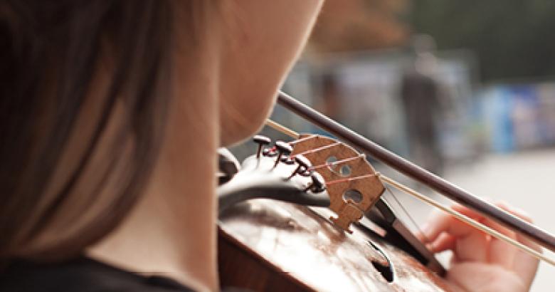 izstādes un koncerti